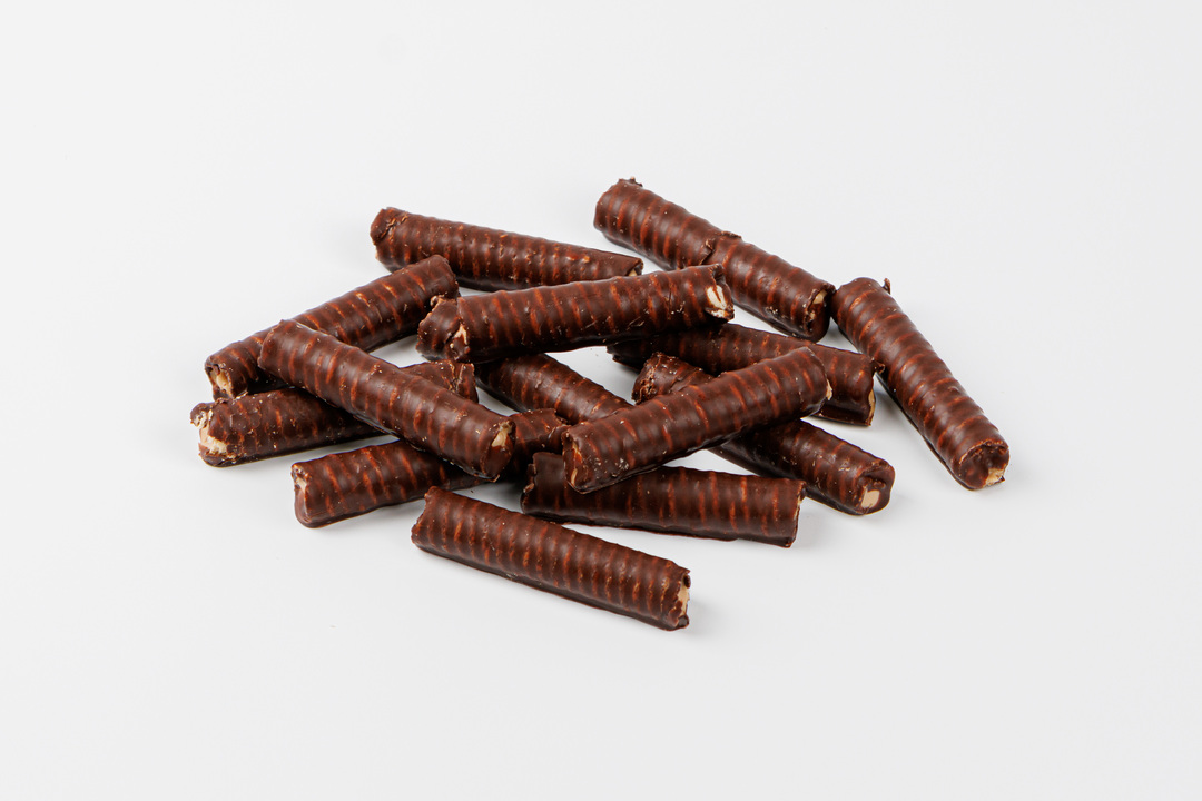 

Глазированные конфеты с ореховой начинкой вес