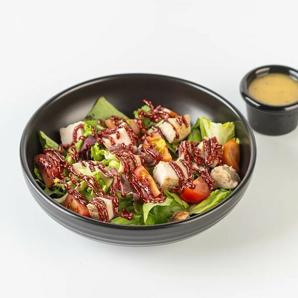 Салат куриный BBQ 235 г