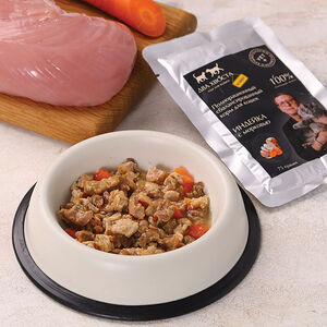 Корм влажный для взрослых кошек индейка с морковью Два хвоста