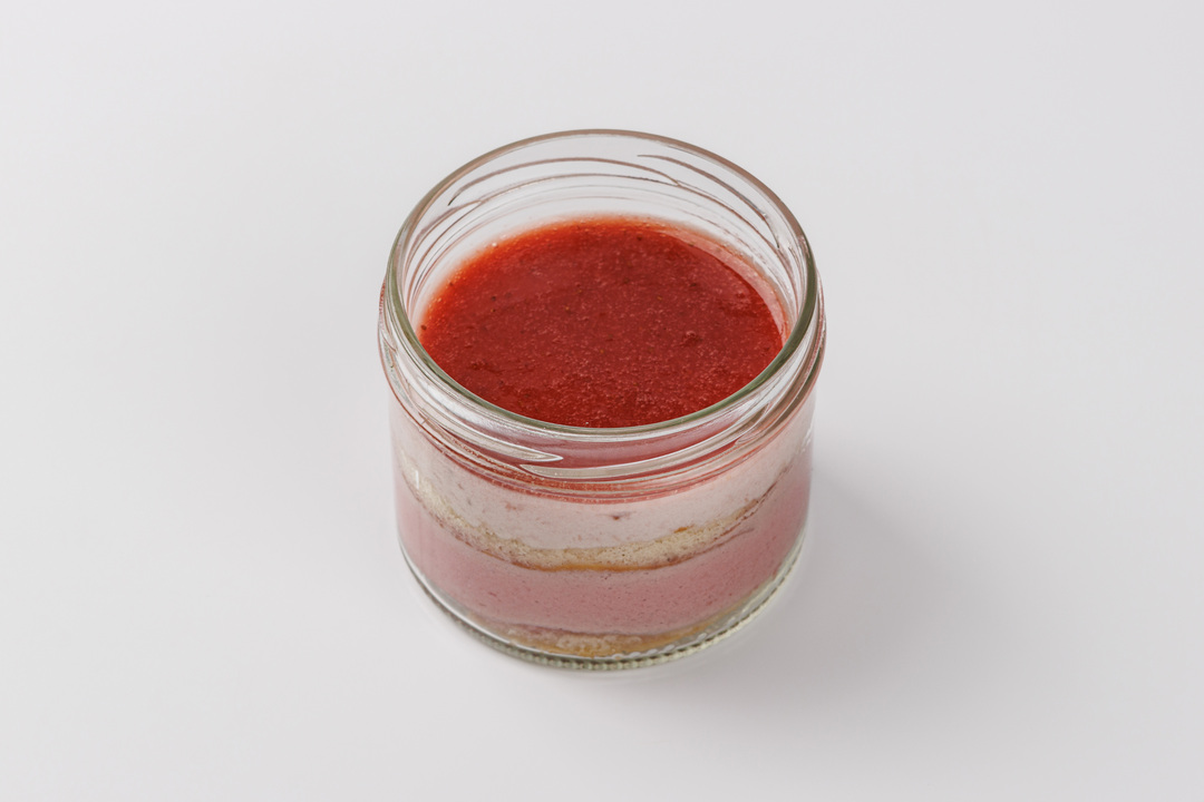 

Десерт в банке Малина-клубника кафе 105 г