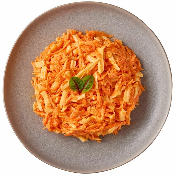 Салат Перекрёсток Select Пикантный с сыром 200 г