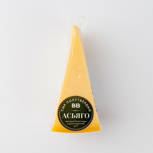 Сыр полутвердый 