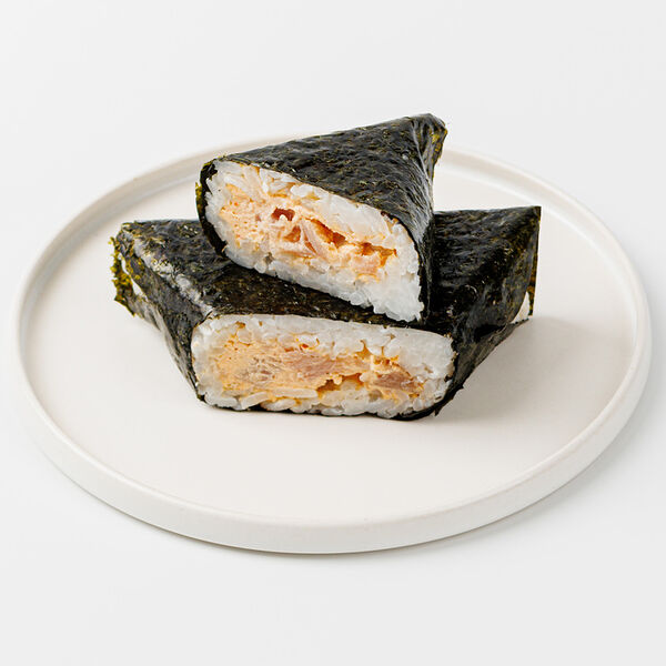 Онигири с тунцом холодного копчения