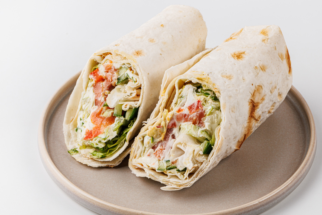 

Сэндвич ролл с семгой холодного копчения, 160г