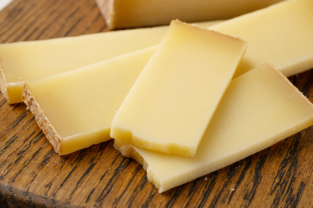 

Сыр ВкусВилл Грюйер Швейцарский 6 мес 170 г