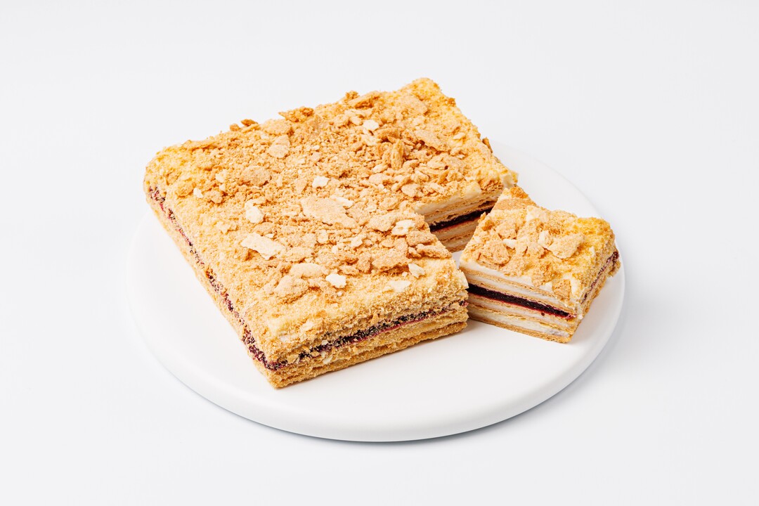 

Торт ВкусВилл Наполеон с черной смородиной замороженный 500 г