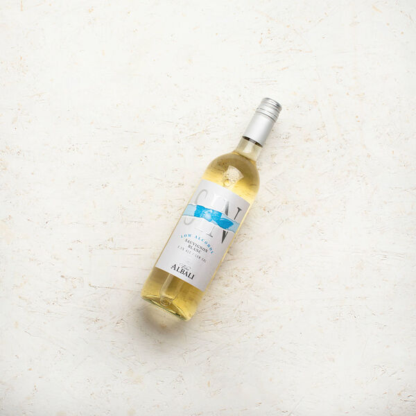 Вино белое полусухое безалкогольное 