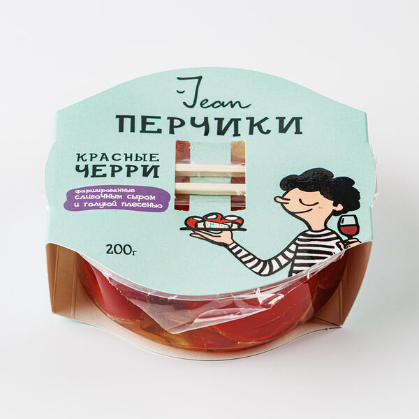 Перчики черри красные фаршированные сливочным сыром с голубой плесенью