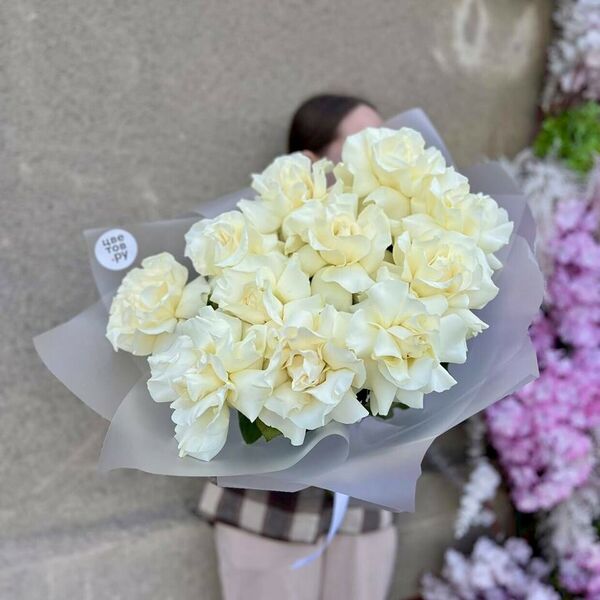 Белый кружевной букет