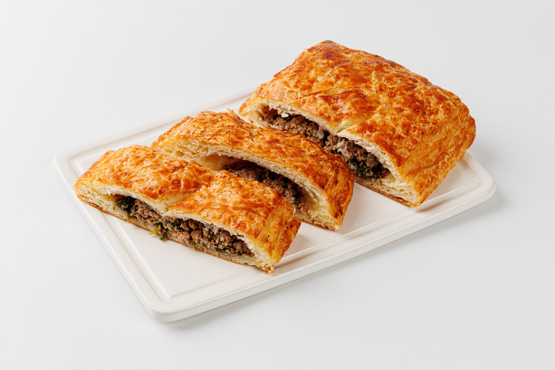 

Слойка ВкусВилл с курицей и сациви 150 г