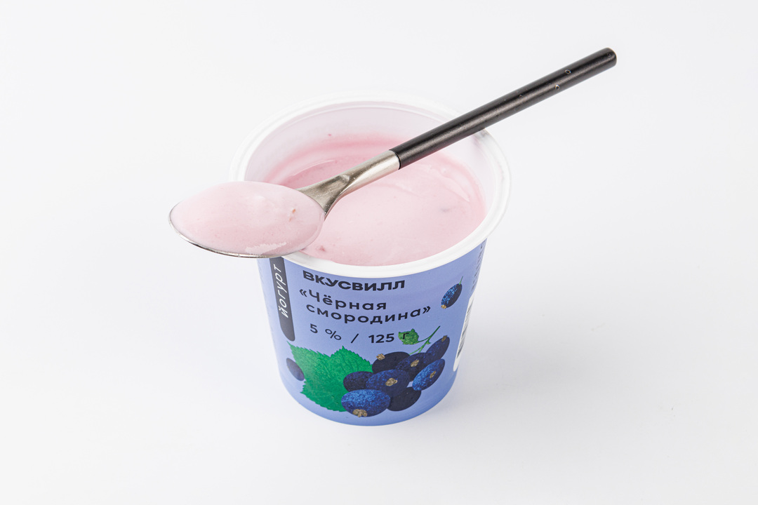 

Йогурт Вкусвилл черная смородина 5%, 125 г