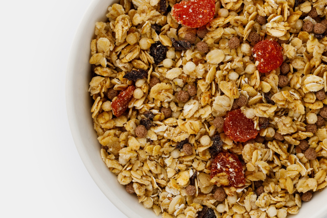 

Гранола "Карамельная с клубникой и вишней"