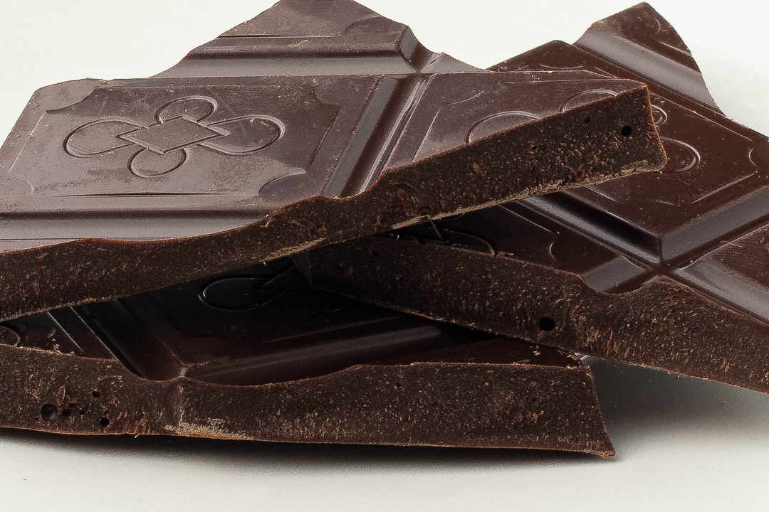 

Шоколад ВкусВилл горький 58%, 100 г