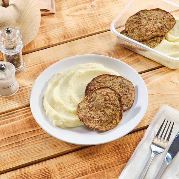 Оладьи Рестория Шеф печеночные с картофельным пюре 250г