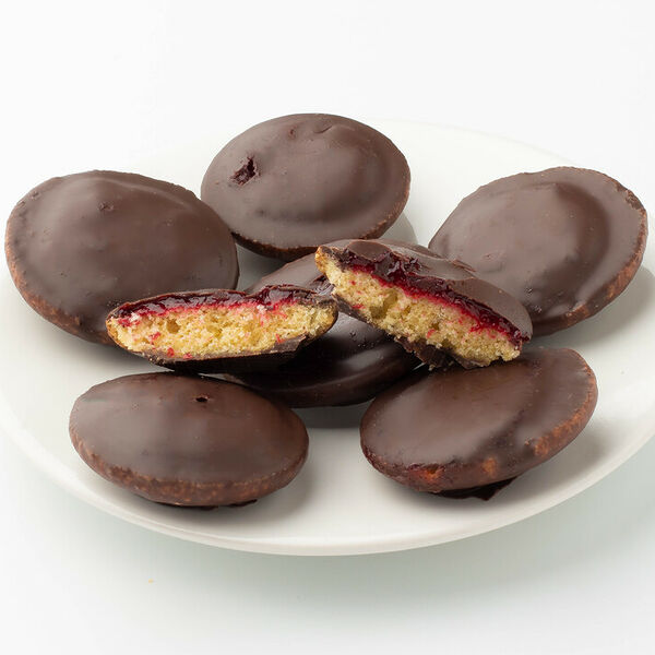 Печенье сдобное Шоколадная легенда с вишней