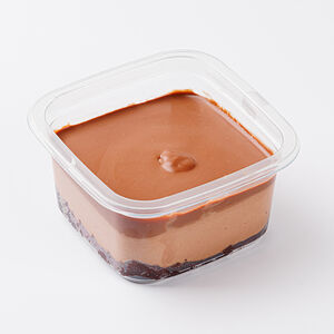 Десерт "Черный лес с вишней", постный