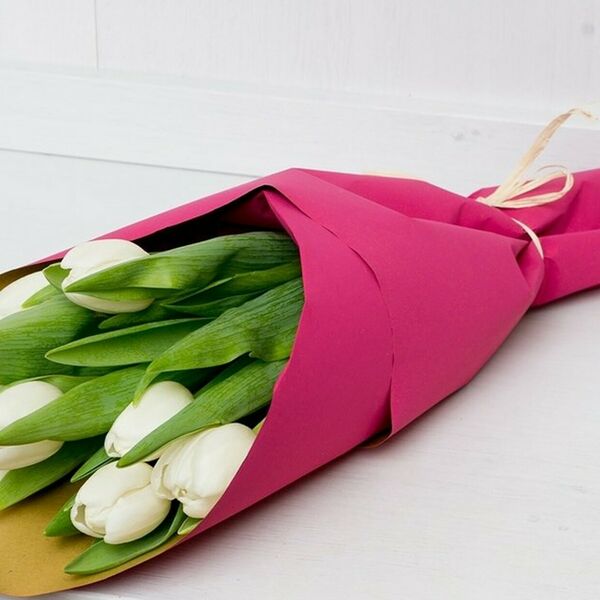 Букет из 11 тюльпанов.