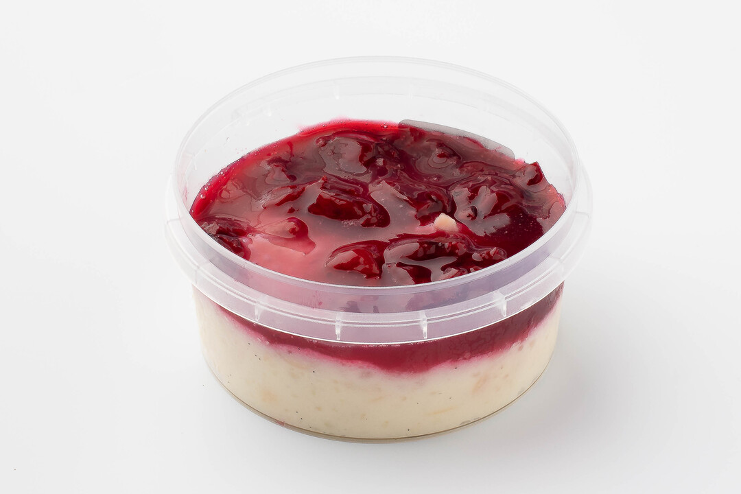 

Пудинг Датский с вишней и миндалем