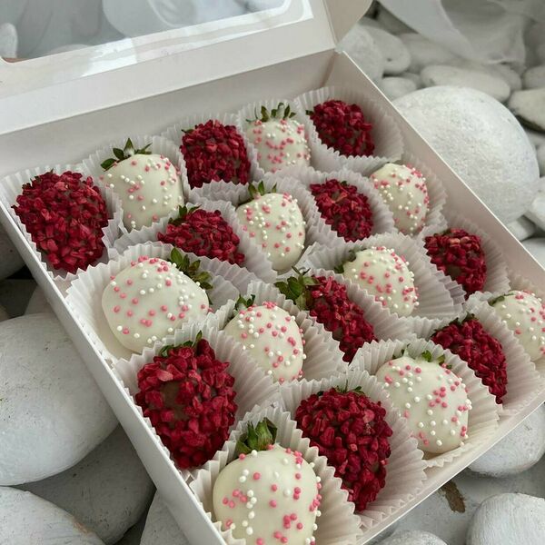 Клубника в шоколаде 