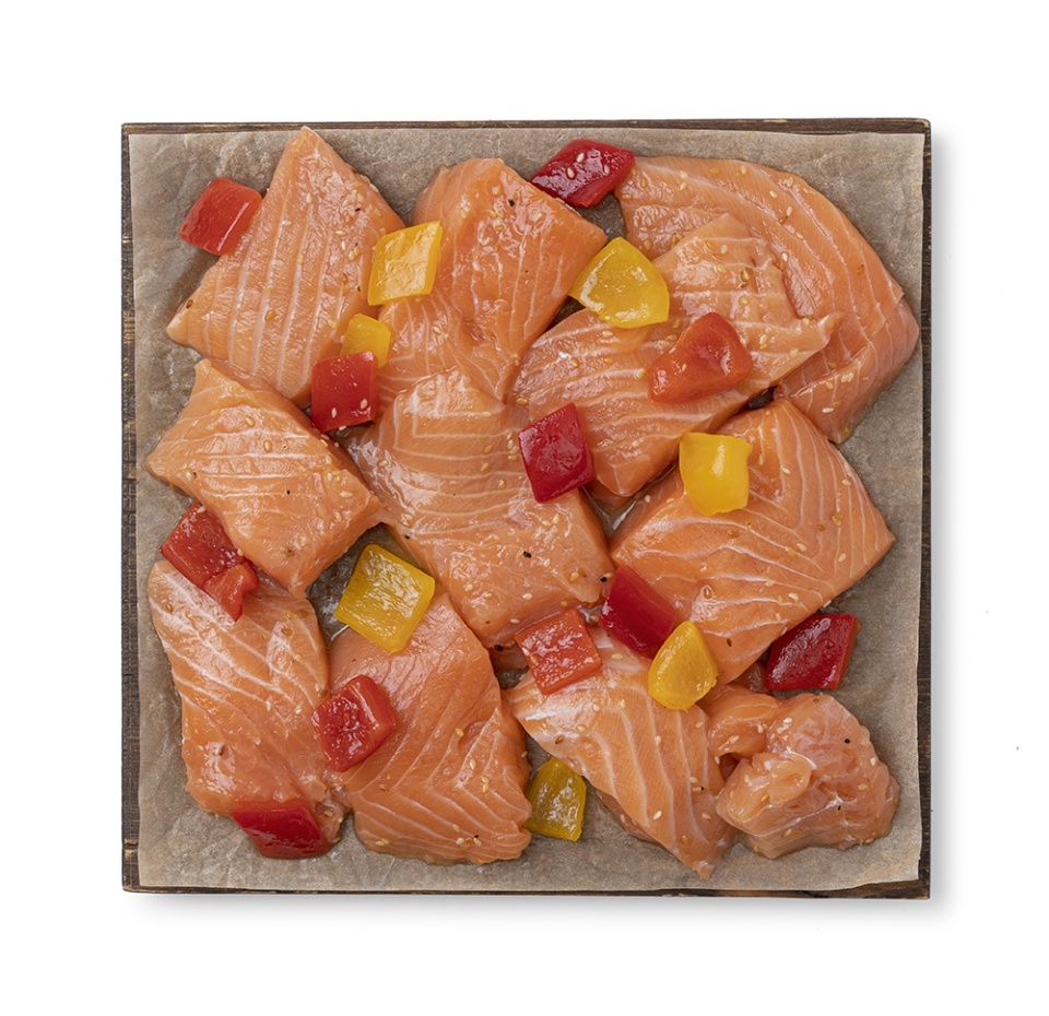 

Шашлык из семги с овощами и кунжутом, Россия