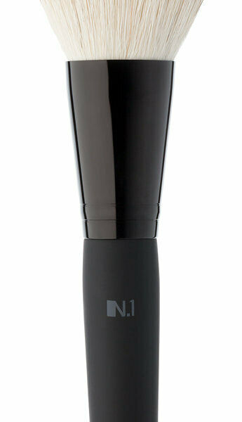 N.1 Кисть для пудры из натурального козьего ворса, 123