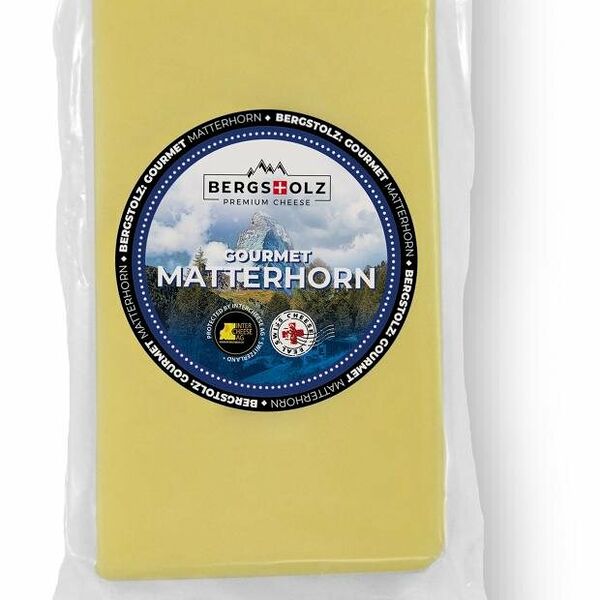 Сыр твердый Маттерхорн 52% ТМ Bergstolz (Бергстольц)