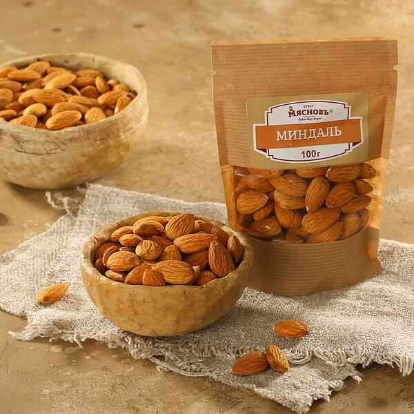 Орехи миндаль очищенные МясновЪ Буфет