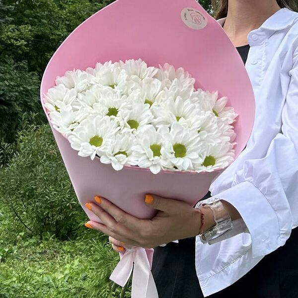 Букет из ромашковых хризантем