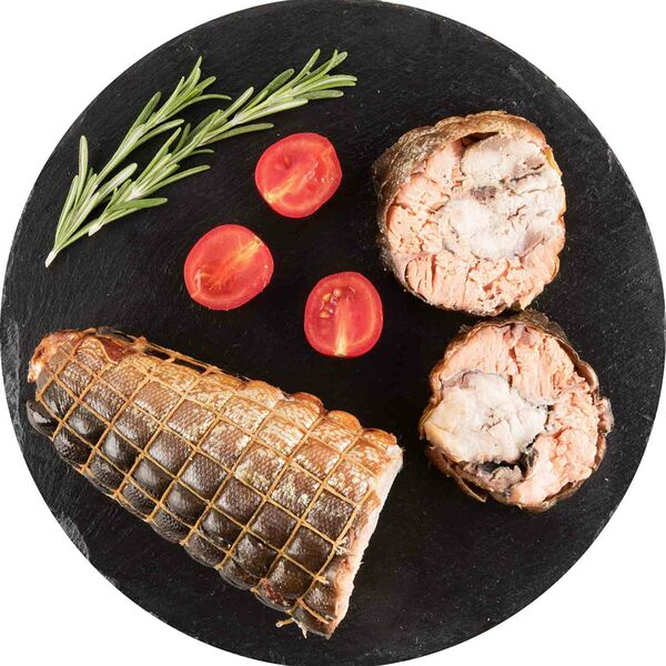 Рулет из горбуши и скумбрии горячего копчения