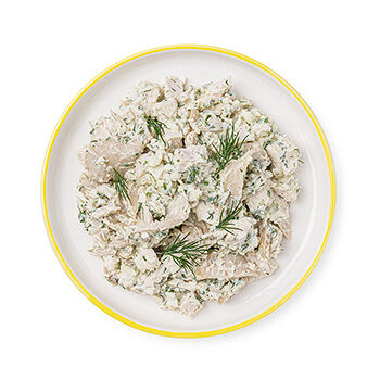 Салат с курицей и шампиньонами, Россия