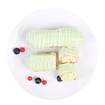 Пирожное Эклер с фисташковой начинкой от шеф-кондитера АВ