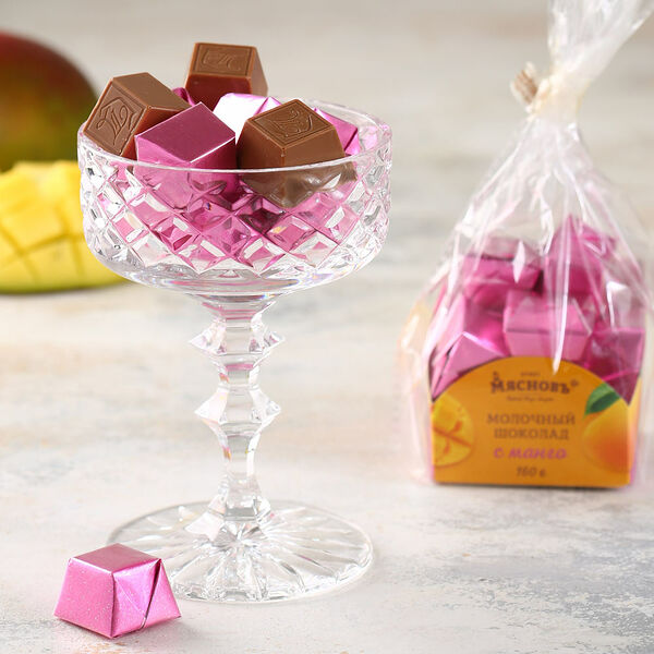 Конфеты из молочного шоколада с манго МясновЪ Буфет