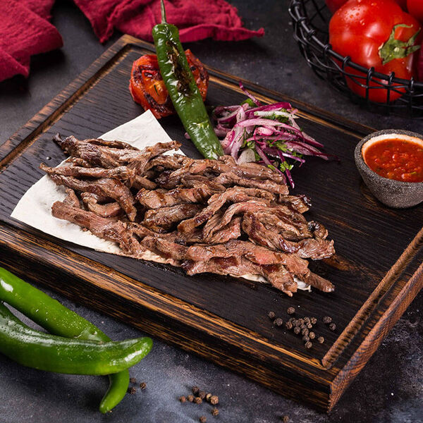 Спагетти из говяжьей вырезки с мангала