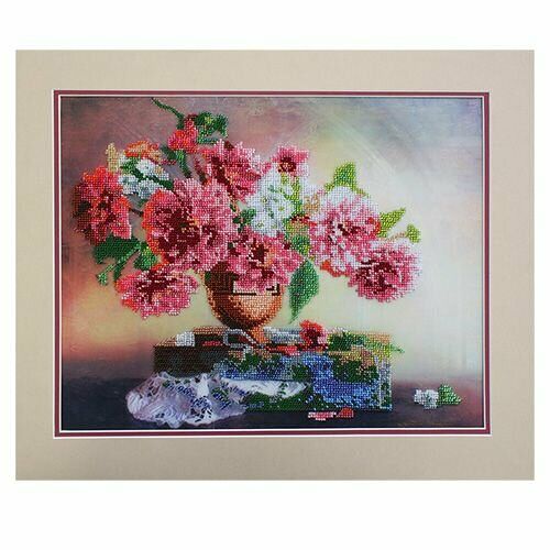 БН-3143 Набор для вышивания бисером Hobby&Pro 'Георгины' 34*28см