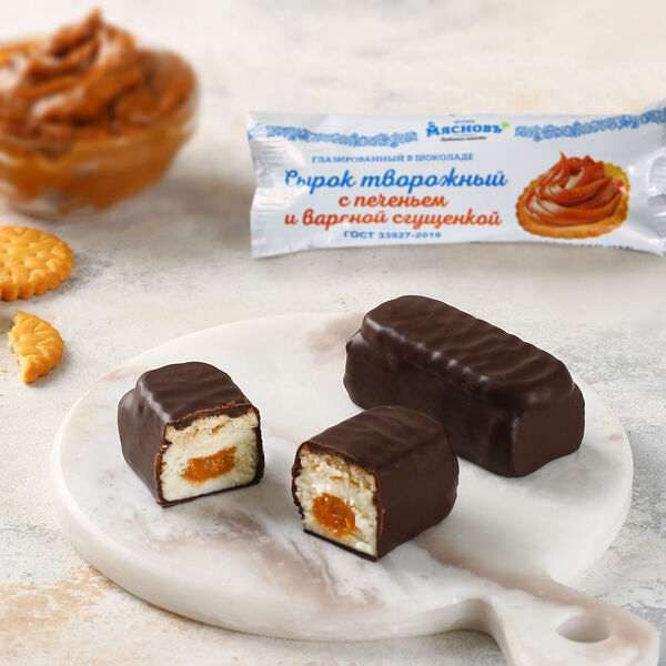 Сырок творожный на печенье с вареным сгущенным молоком в шоколаде 23% гост МясновЪ Ферма