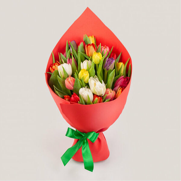 Букет из тюльпанов Пора любви (миди)