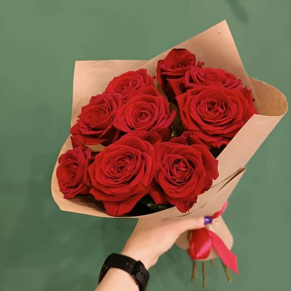 9 Красных роз