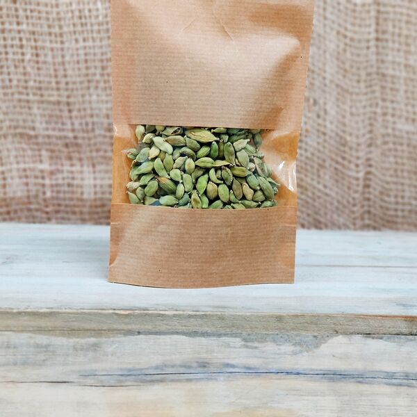 Кардамон цельный