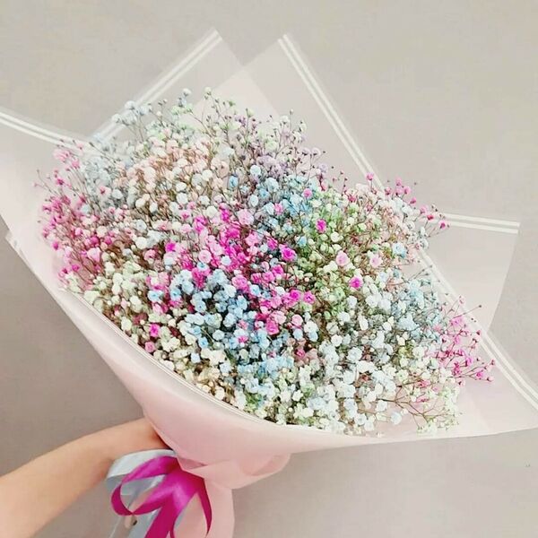 Букет с гипсофилой