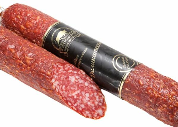 Колбаса сырокопчёная Костромской МК Деликатесная из мяса птицы 1 сорт