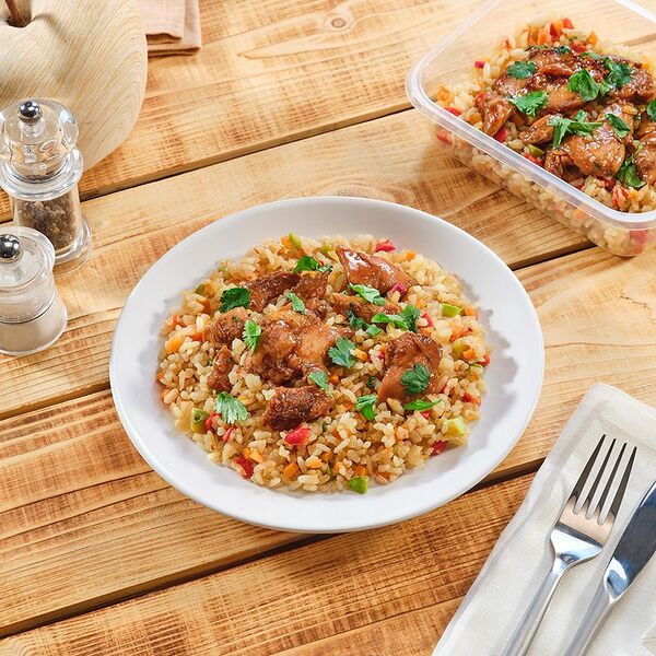 Курица Пятерочка Кафе терияки с рисом и овощами 250 г