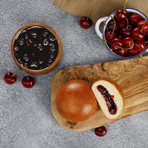 

Пирожок Лента Fresh Домашний с вишневой начинкой 100 г