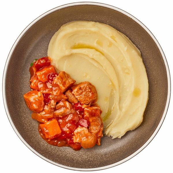 Гуляш из свинины с картофельным пюре Шеф Перекрёсток, 250г