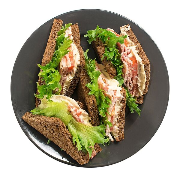 Клаб сэндвич с курицей и беконом Уже Готово, 160г