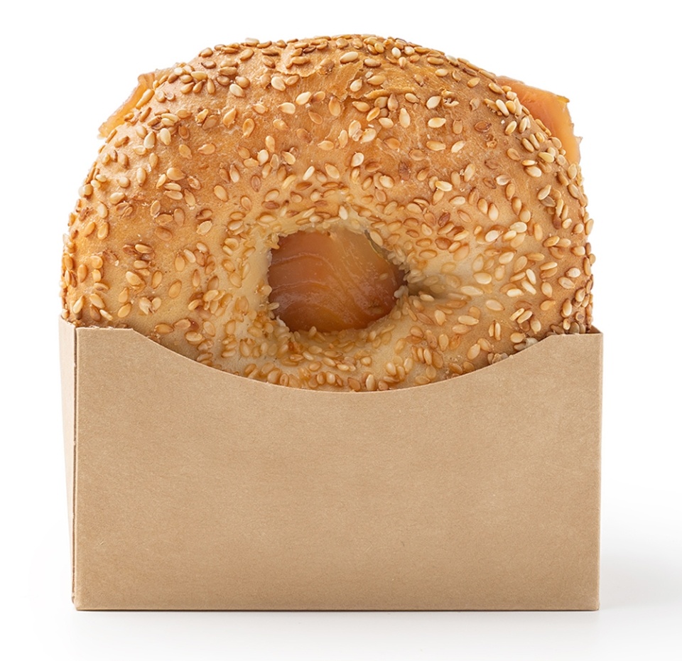 

Бейгл с форелью и сливочным сыром