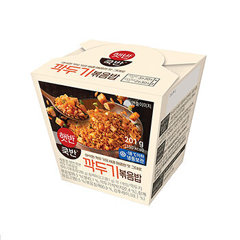 Рис Hetban Сookban жареный с кимчи из редьки дайкон и курицей 201г