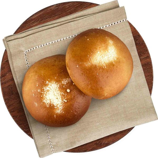 Пирожок с творогом и изюмом