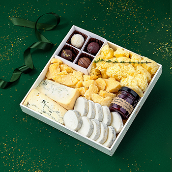 

Гастрономический набор Азбука Вкуса Сырный сет №2 7 позиций 1777 г