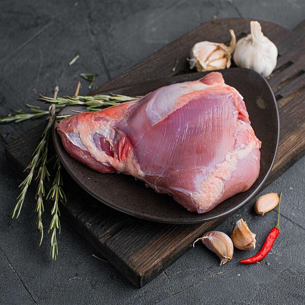 Бедро индейки на кости