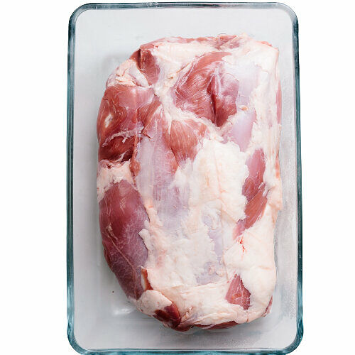 Окорок ягненка фермерского бескостный